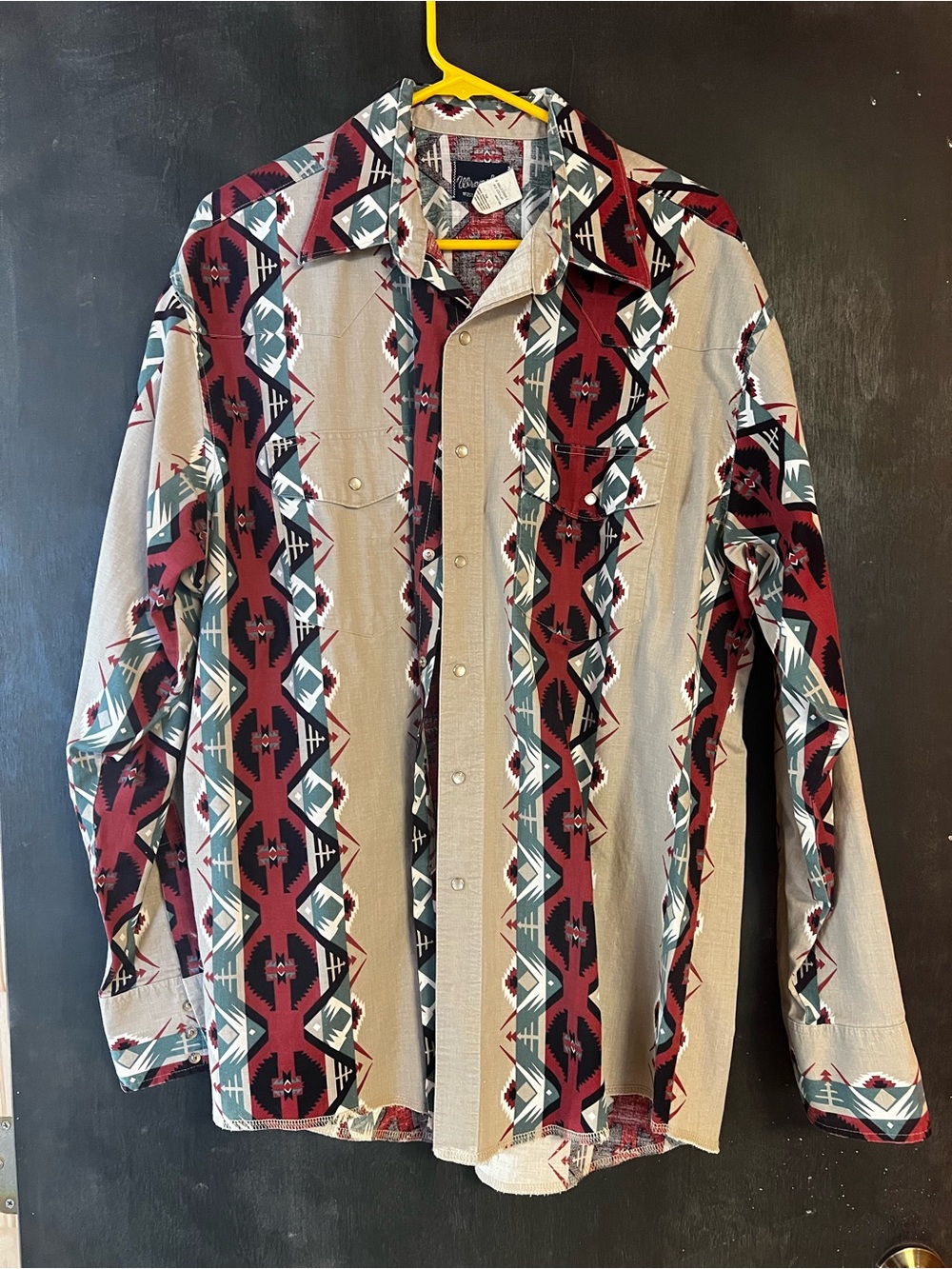 Wrangler Southwestern-Patterned Button-Down Shirt in Beige, Red & Teal